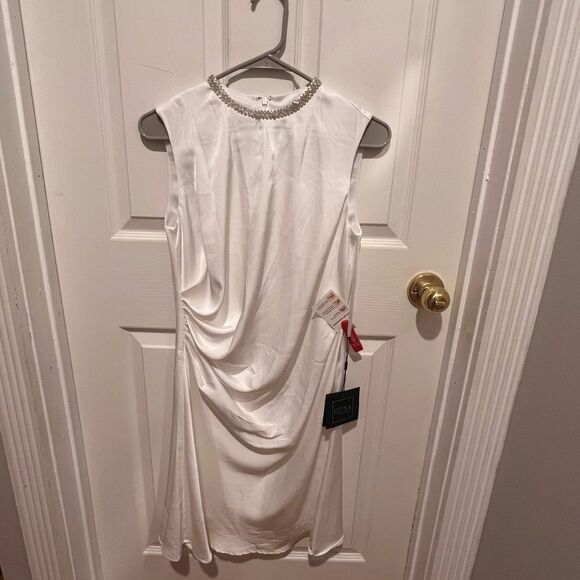 NWT IEENA for Mac Duggal Rhinestone Neckline Draped Mini Dress‎ size 4 - Picture 16 of 16